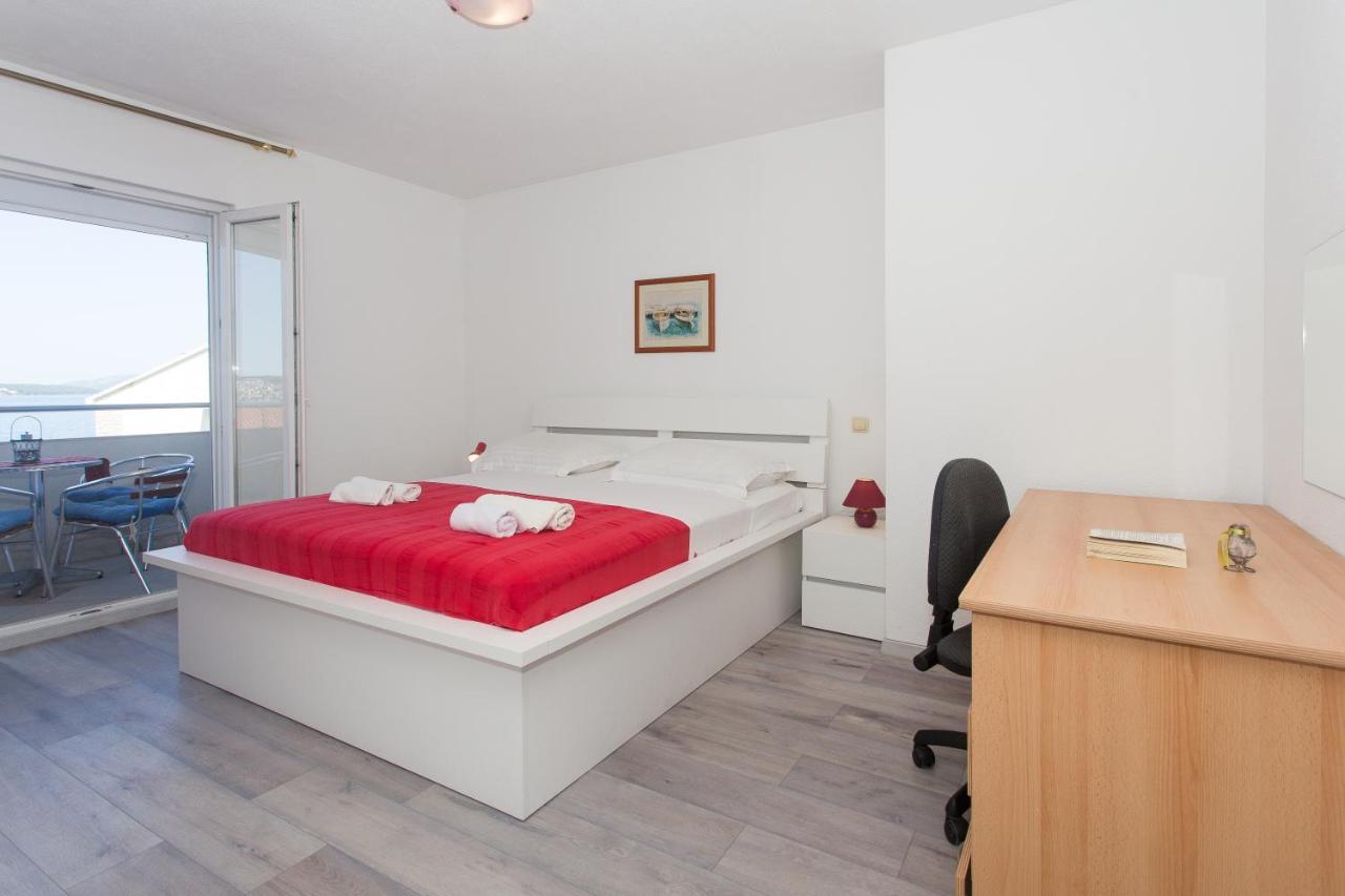 Apartment Gold Trogir Exterior photo
