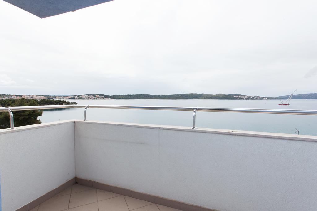 Apartment Gold Trogir Room photo