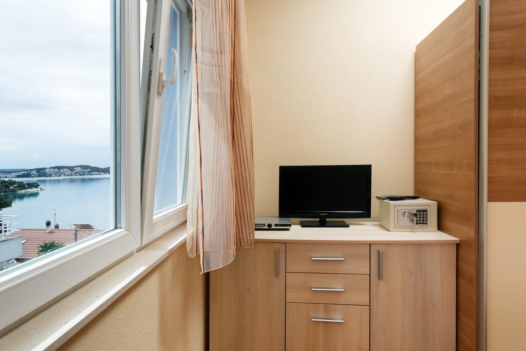 Apartment Gold Trogir Room photo